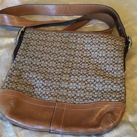 Coach Bags - Picture 4 of 5